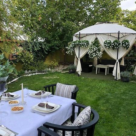 Lux Garden Home D Куманово Екстер'єр фото